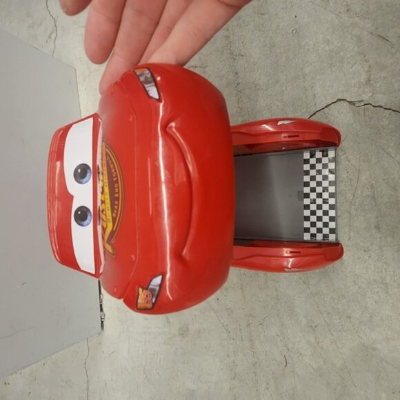 Disney Pixar Cars Lightning McQueen Transforming Playset Red Race Car Toy 95 - Picture 3 of 5